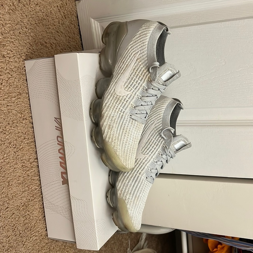 Used Nike air vapormax flyknit 3